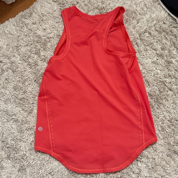 Lululemon Pale Raspberry Tank Top - Picture 2 of 2